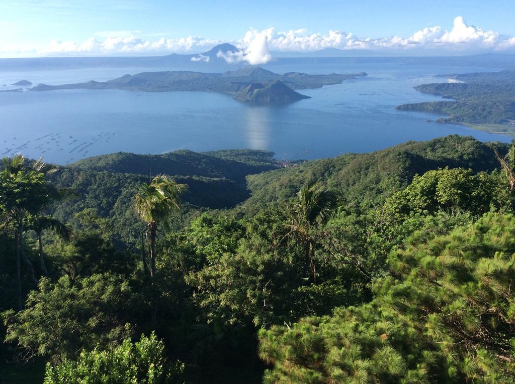The Carmelence View Bed & Breakfast Tagaytay City Luaran gambar