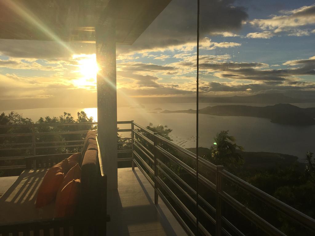 The Carmelence View Bed & Breakfast Tagaytay City Luaran gambar
